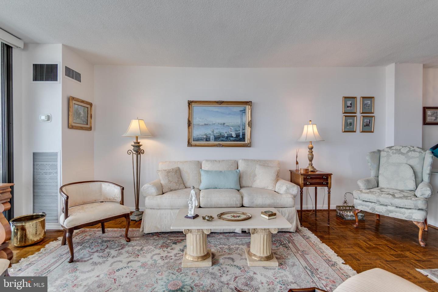 400 MADISON ST #1308, ALEXANDRIA, Virginia 22314, 3 Bedrooms Bedrooms, ,2 BathroomsBathrooms,Residential,For sale,400 MADISON ST #1308,VAAX2048130 MLS # VAAX2048130