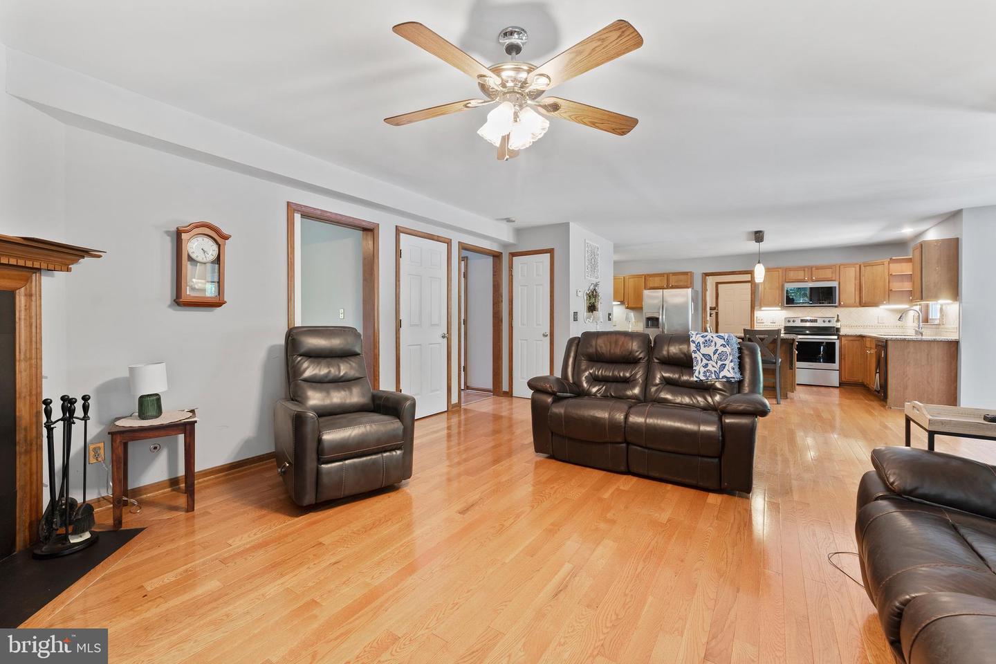 42 AMSONIA CT, STAFFORD, Virginia 22556, 5 Bedrooms Bedrooms, ,3 BathroomsBathrooms,Residential,For sale,42 AMSONIA CT,VAST2041392 MLS # VAST2041392