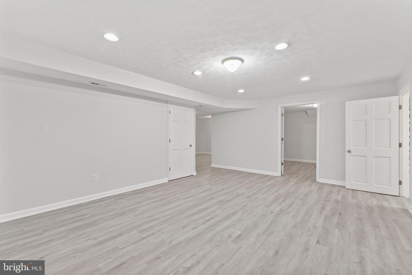 42 AMSONIA CT, STAFFORD, Virginia 22556, 5 Bedrooms Bedrooms, ,3 BathroomsBathrooms,Residential,For sale,42 AMSONIA CT,VAST2041392 MLS # VAST2041392