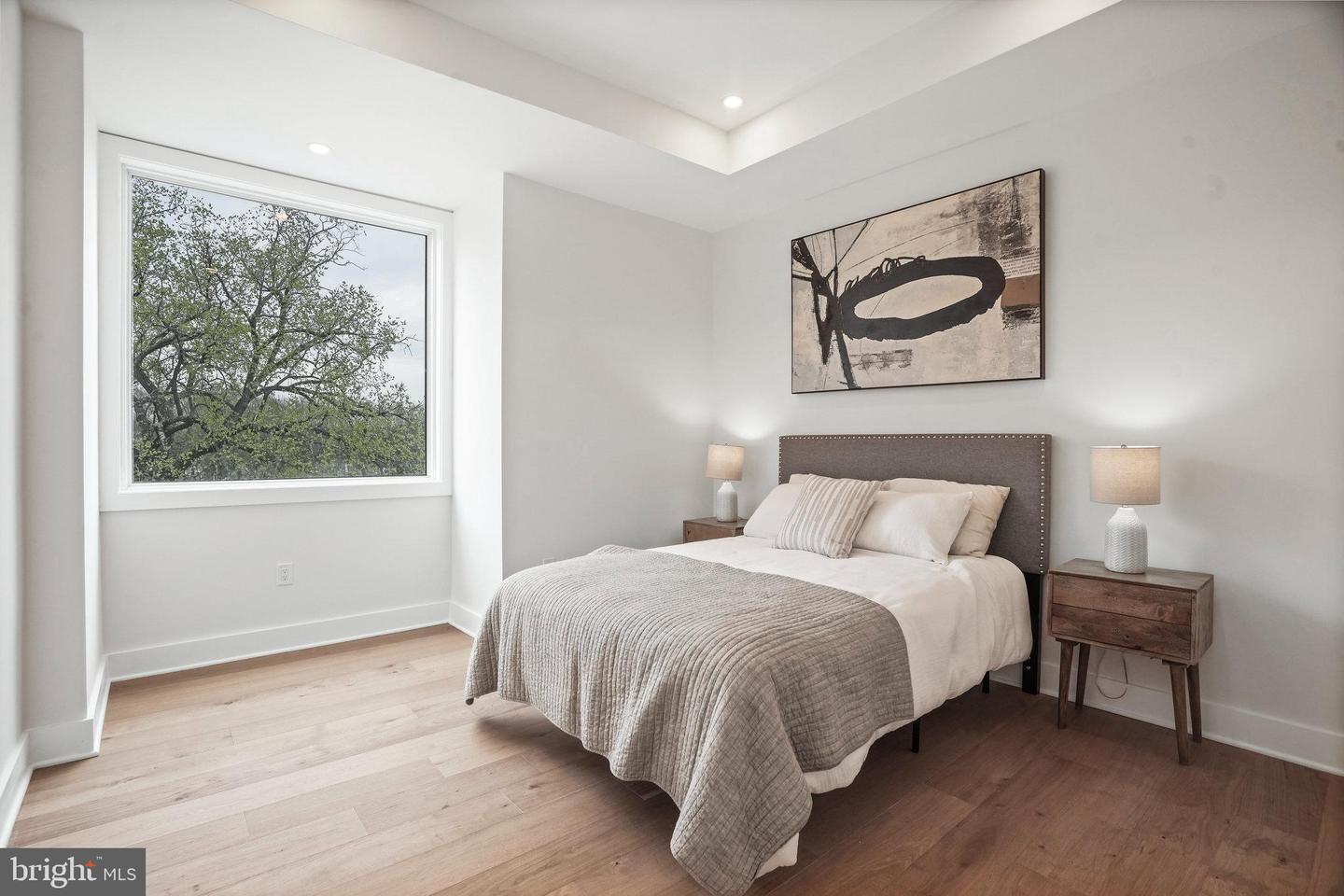 1631 G ST SE, WASHINGTON, District Of Columbia 20003, 5 Bedrooms Bedrooms, ,3 BathroomsBathrooms,Residential,For sale,1631 G ST SE,DCDC2213282 MLS # DCDC2213282