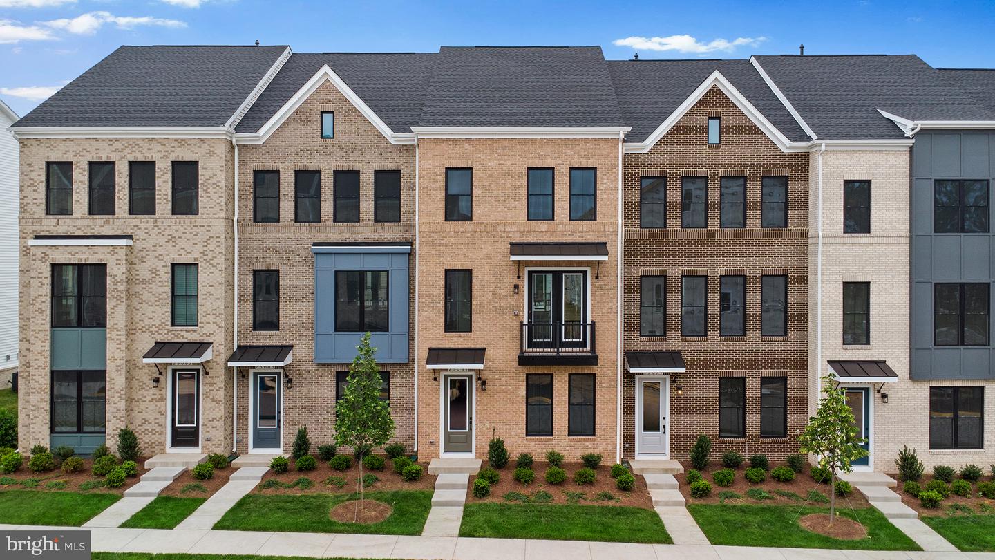 23081 COPPER TREE TER, ASHBURN, Virginia 20148, 4 Bedrooms Bedrooms, ,3 BathroomsBathrooms,Residential,For sale,23081 COPPER TREE TER,VALO2103710 MLS # VALO2103710