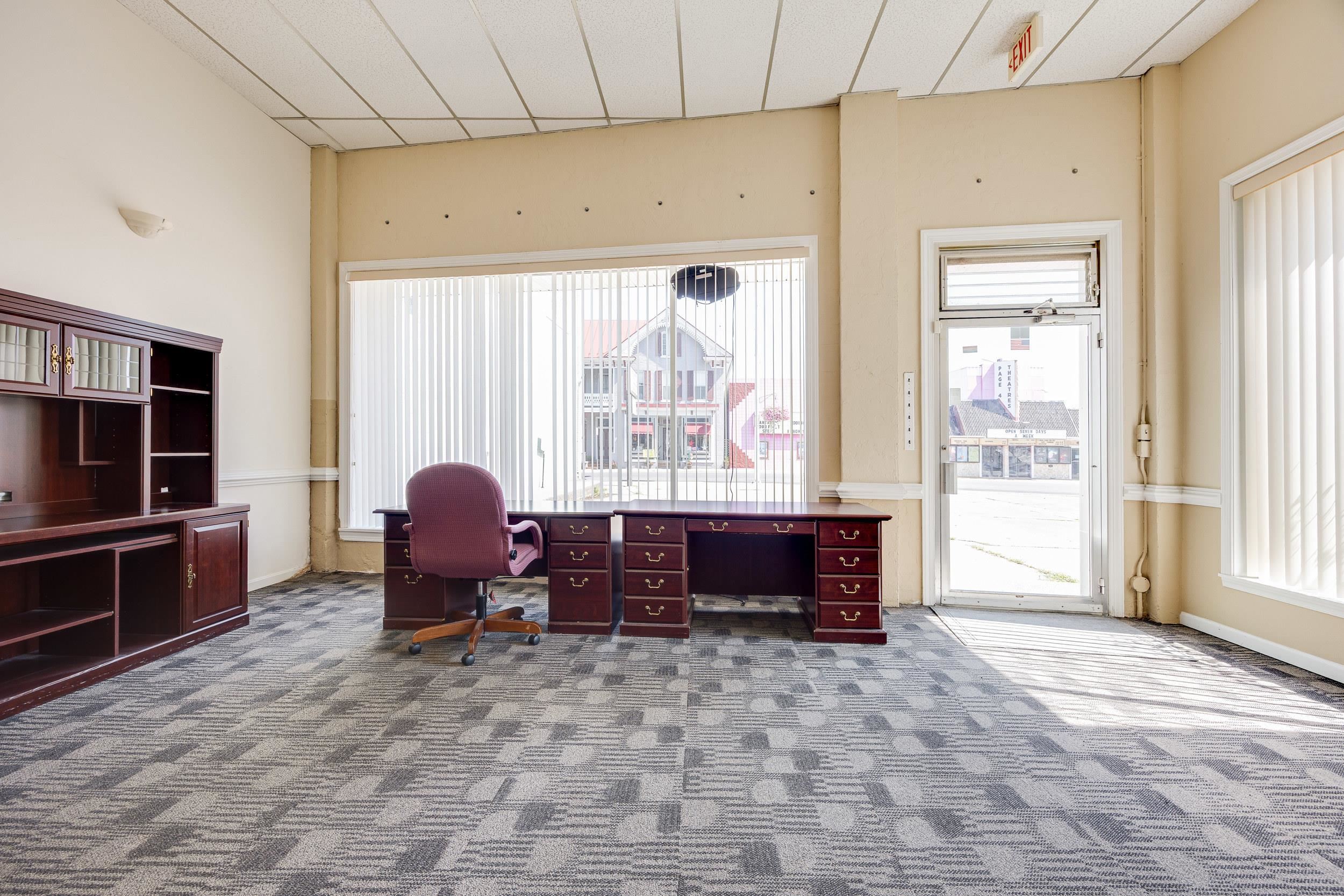 30 E MAIN ST, LURAY, Virginia 22835, ,Commercial,30 E MAIN ST,667409 MLS # 667409