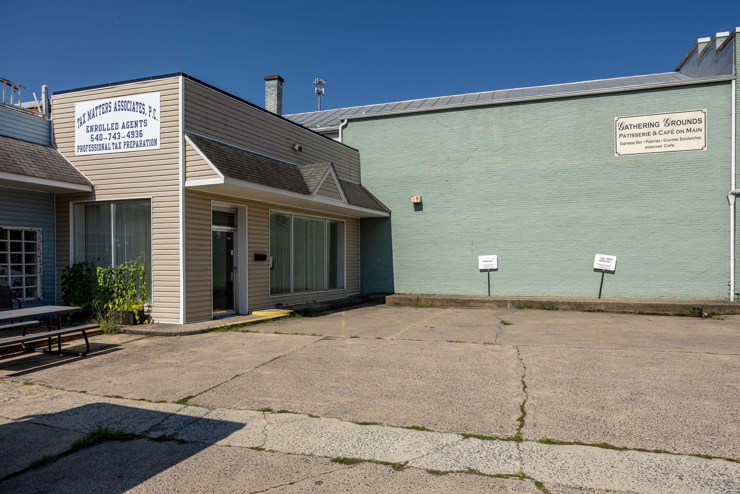 30 E MAIN ST, LURAY, Virginia 22835, ,Commercial,30 E MAIN ST,667409 MLS # 667409