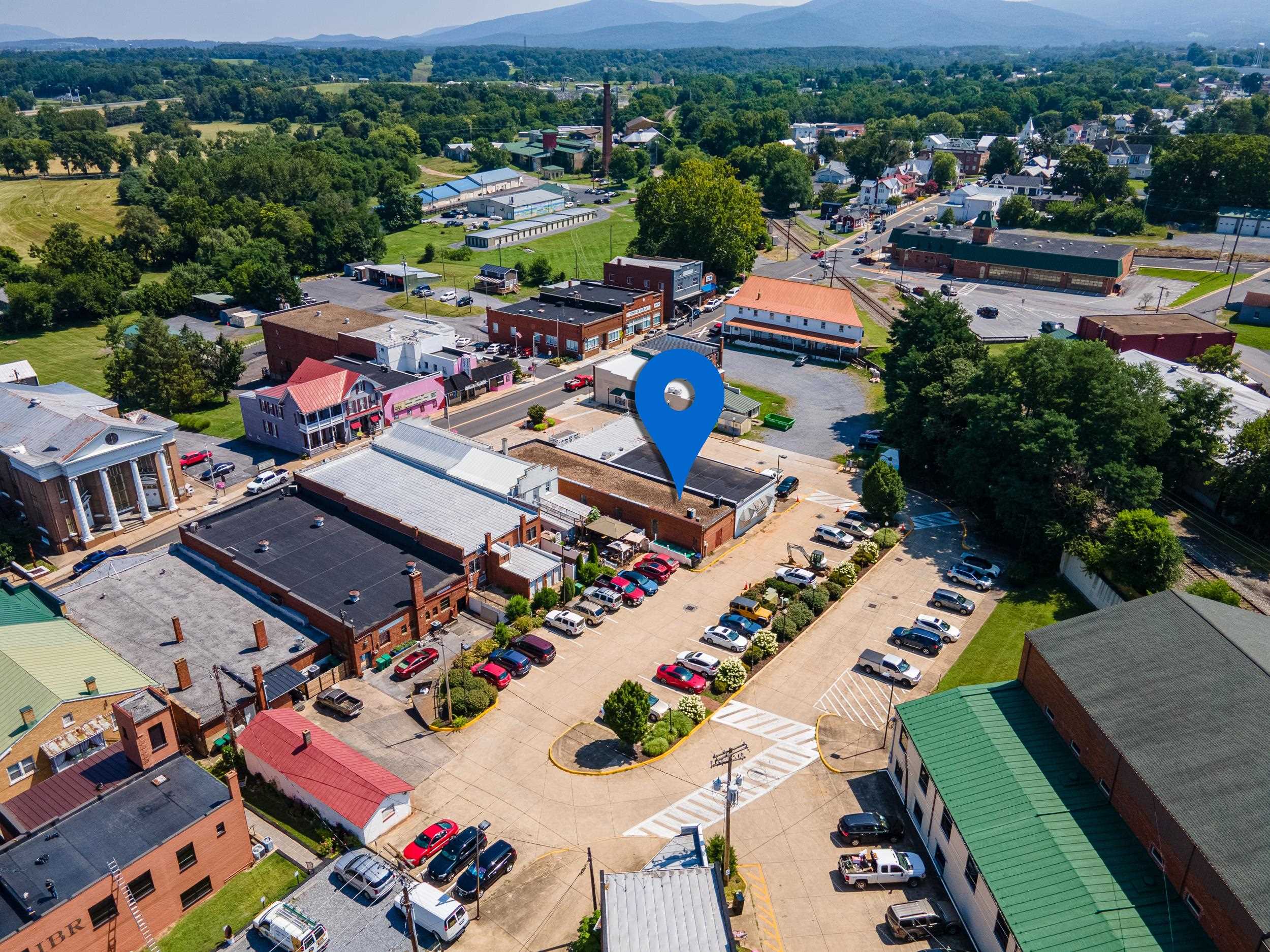30 E MAIN ST, LURAY, Virginia 22835, ,Commercial,30 E MAIN ST,667409 MLS # 667409