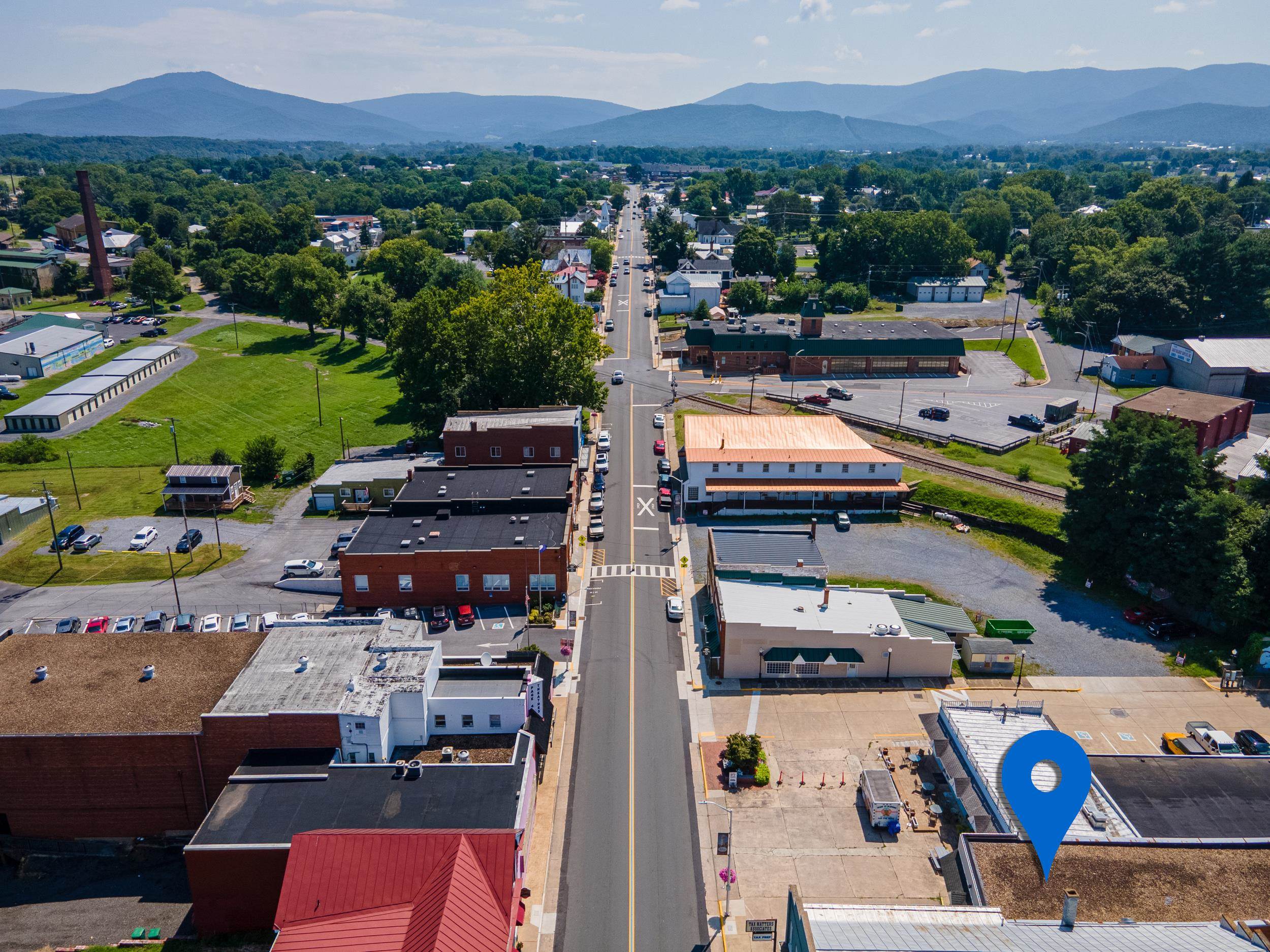 30 E MAIN ST, LURAY, Virginia 22835, ,Commercial,30 E MAIN ST,667409 MLS # 667409