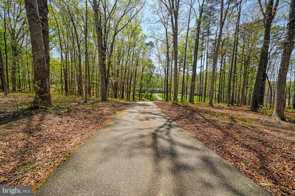 9549 FREDERICKS HALL RD, MINERAL, Virginia 23117, 4 Bedrooms Bedrooms, ,5 BathroomsBathrooms,Residential,9549 FREDERICKS HALL RD,VALA2007964 MLS # VALA2007964
