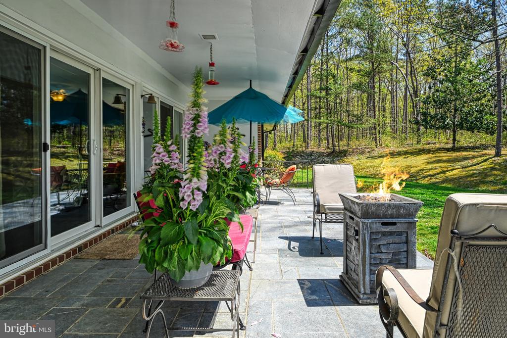 9549 FREDERICKS HALL RD, MINERAL, Virginia 23117, 4 Bedrooms Bedrooms, ,5 BathroomsBathrooms,Residential,9549 FREDERICKS HALL RD,VALA2007964 MLS # VALA2007964