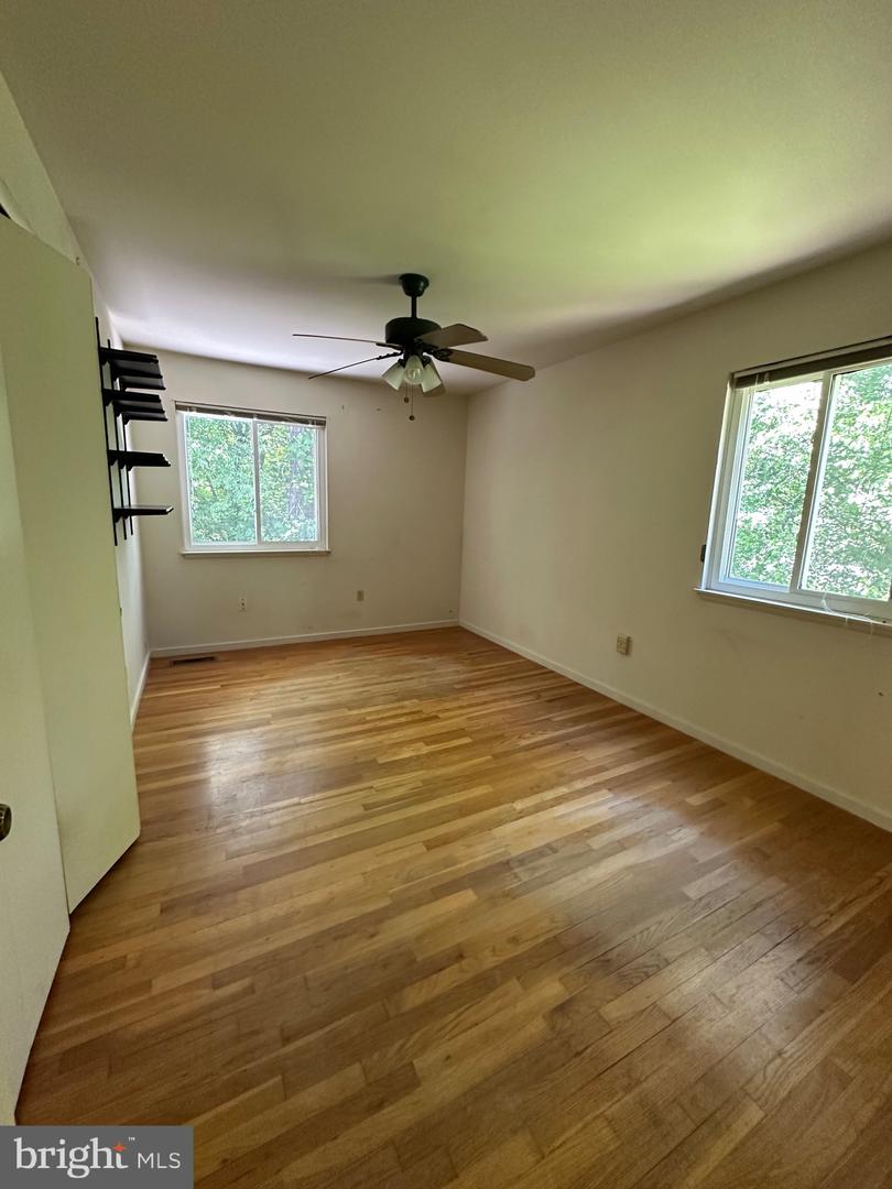 11152 FOREST EDGE DR, RESTON, Virginia 20190, 3 Bedrooms Bedrooms, ,2 BathroomsBathrooms,Residential,For sale,11152 FOREST EDGE DR,VAFX2215544 MLS # VAFX2215544