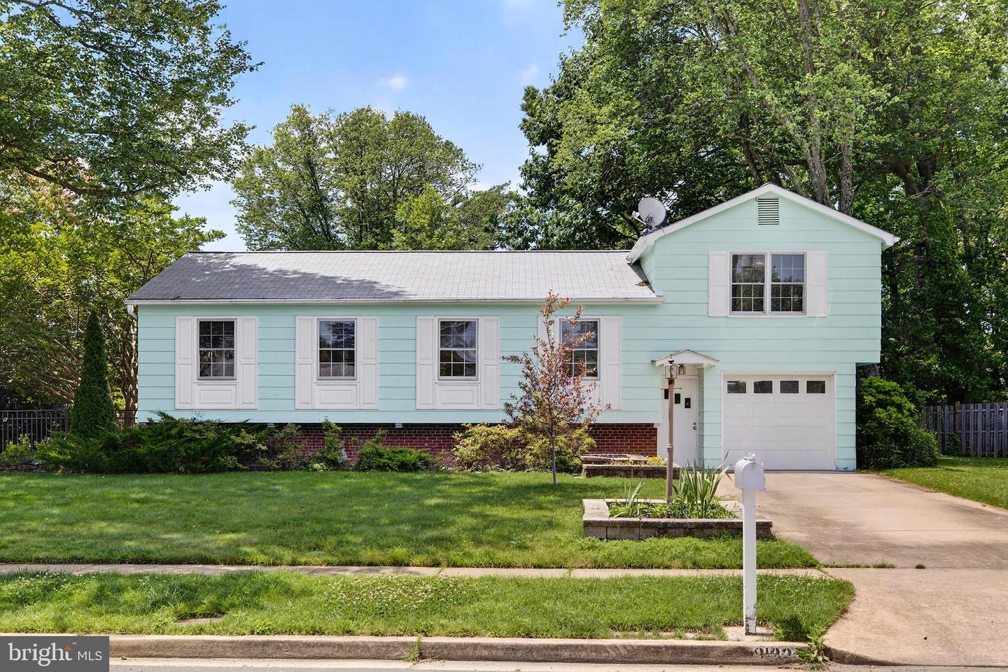 8132 KEELER ST, ALEXANDRIA, Virginia 22309, 4 Bedrooms Bedrooms, ,3 BathroomsBathrooms,Residential,For sale,8132 KEELER ST,VAFX2218164 MLS # VAFX2218164