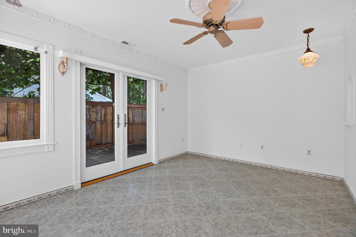 8132 KEELER ST, ALEXANDRIA, Virginia 22309, 4 Bedrooms Bedrooms, ,3 BathroomsBathrooms,Residential,For sale,8132 KEELER ST,VAFX2218164 MLS # VAFX2218164