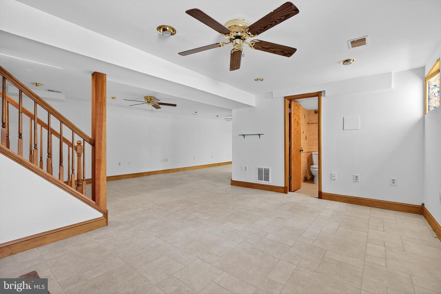 8132 KEELER ST, ALEXANDRIA, Virginia 22309, 4 Bedrooms Bedrooms, ,3 BathroomsBathrooms,Residential,For sale,8132 KEELER ST,VAFX2218164 MLS # VAFX2218164