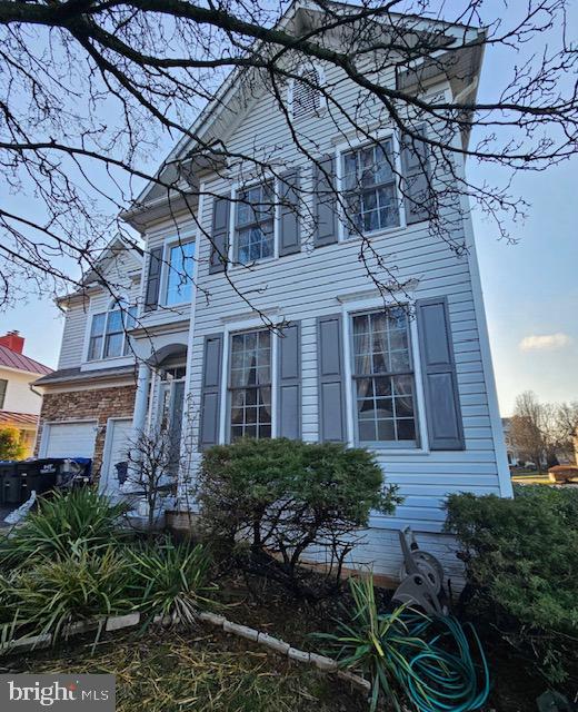 13601 ROGER MACK CT, CHANTILLY, Virginia 20151, ,Residential,For sale,13601 ROGER MACK CT,VAFX2220606 MLS # VAFX2220606