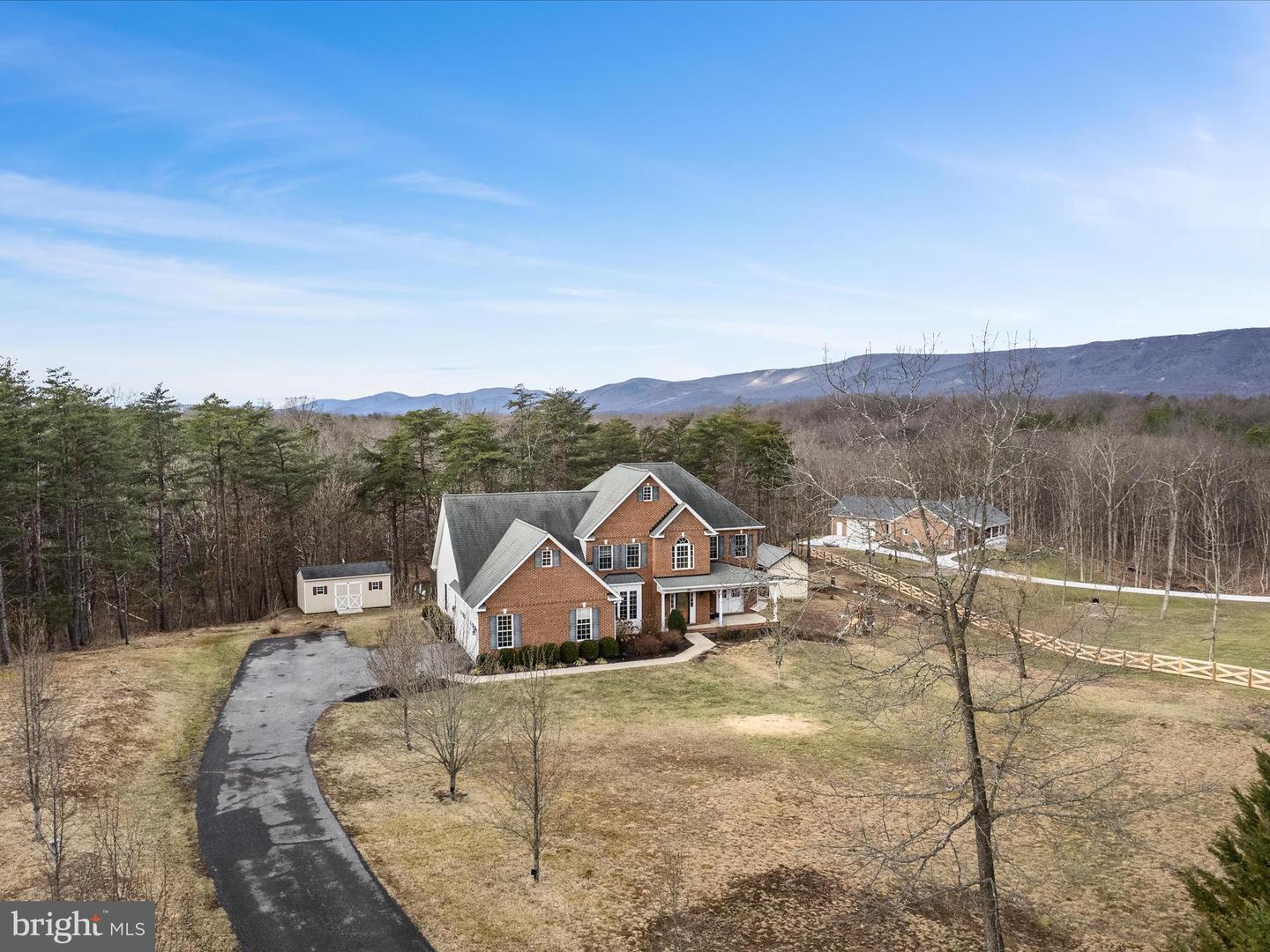 355 FISHEL RD, WINCHESTER, Virginia 22602, 4 Bedrooms Bedrooms, ,3 BathroomsBathrooms,Residential,For sale,355 FISHEL RD,VAFV2024662 MLS # VAFV2024662