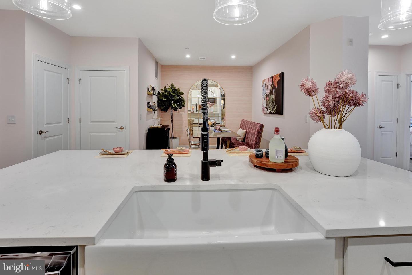 21731 DOVEKIE TER #305, ASHBURN, Virginia 20147, 2 Bedrooms Bedrooms, ,2 BathroomsBathrooms,Residential,For sale,21731 DOVEKIE TER #305,VALO2092442 MLS # VALO2092442