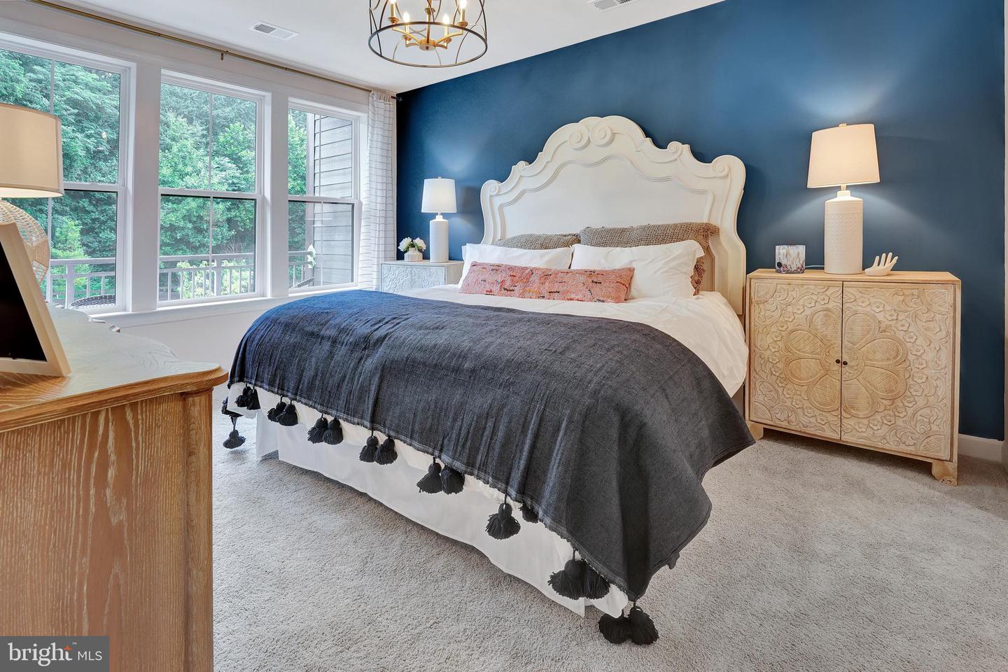 21731 DOVEKIE TER #305, ASHBURN, Virginia 20147, 2 Bedrooms Bedrooms, ,2 BathroomsBathrooms,Residential,For sale,21731 DOVEKIE TER #305,VALO2092442 MLS # VALO2092442