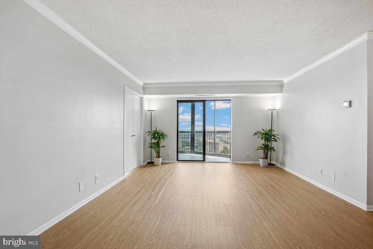 5901 MOUNT EAGLE DR #1610, ALEXANDRIA, Virginia 22303, 2 Bedrooms Bedrooms, 9 Rooms Rooms,2 BathroomsBathrooms,Residential,For sale,5901 MOUNT EAGLE DR #1610,VAFX2233822 MLS # VAFX2233822