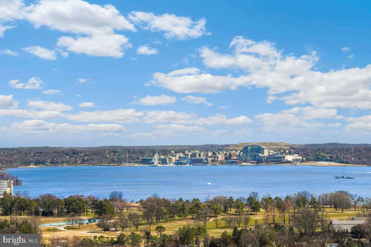 5901 MOUNT EAGLE DR #1610, ALEXANDRIA, Virginia 22303, 2 Bedrooms Bedrooms, 9 Rooms Rooms,2 BathroomsBathrooms,Residential,For sale,5901 MOUNT EAGLE DR #1610,VAFX2233822 MLS # VAFX2233822
