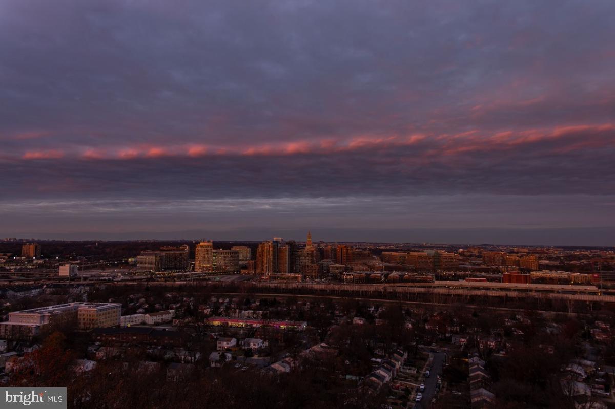 5901 MOUNT EAGLE DR #1610, ALEXANDRIA, Virginia 22303, 2 Bedrooms Bedrooms, 9 Rooms Rooms,2 BathroomsBathrooms,Residential,For sale,5901 MOUNT EAGLE DR #1610,VAFX2233822 MLS # VAFX2233822