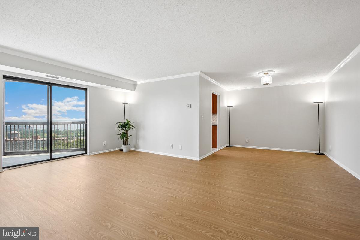 5901 MOUNT EAGLE DR #1610, ALEXANDRIA, Virginia 22303, 2 Bedrooms Bedrooms, 9 Rooms Rooms,2 BathroomsBathrooms,Residential,For sale,5901 MOUNT EAGLE DR #1610,VAFX2233822 MLS # VAFX2233822