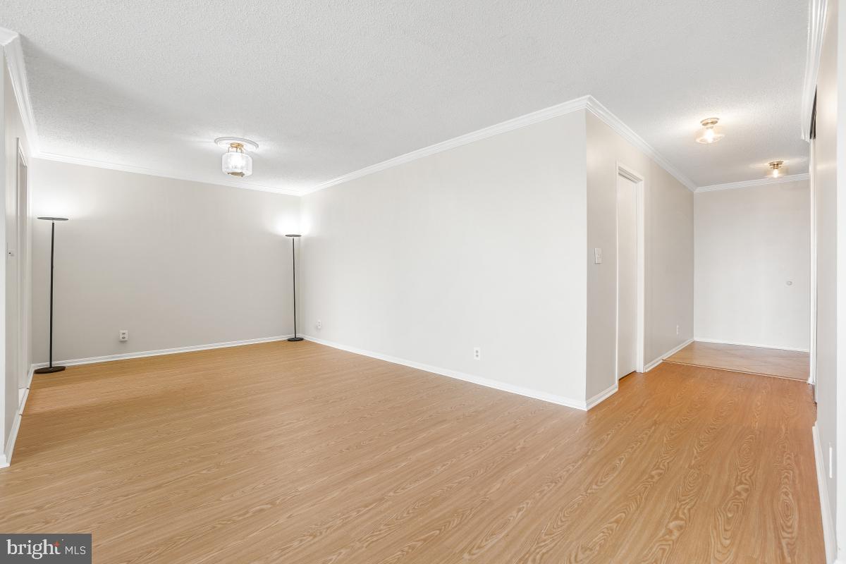 5901 MOUNT EAGLE DR #1610, ALEXANDRIA, Virginia 22303, 2 Bedrooms Bedrooms, 9 Rooms Rooms,2 BathroomsBathrooms,Residential,For sale,5901 MOUNT EAGLE DR #1610,VAFX2233822 MLS # VAFX2233822