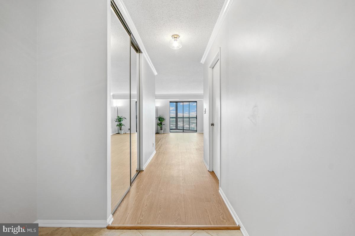 5901 MOUNT EAGLE DR #1610, ALEXANDRIA, Virginia 22303, 2 Bedrooms Bedrooms, 9 Rooms Rooms,2 BathroomsBathrooms,Residential,For sale,5901 MOUNT EAGLE DR #1610,VAFX2233822 MLS # VAFX2233822