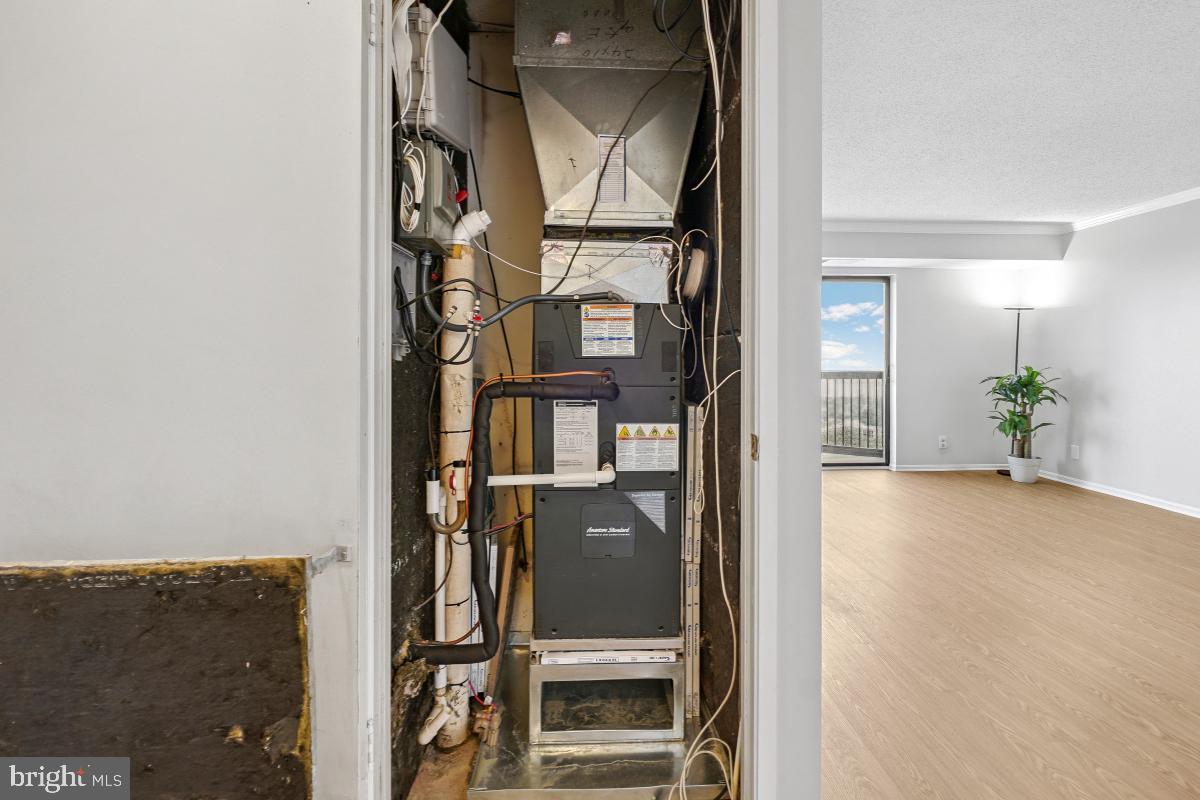 5901 MOUNT EAGLE DR #1610, ALEXANDRIA, Virginia 22303, 2 Bedrooms Bedrooms, 9 Rooms Rooms,2 BathroomsBathrooms,Residential,For sale,5901 MOUNT EAGLE DR #1610,VAFX2233822 MLS # VAFX2233822