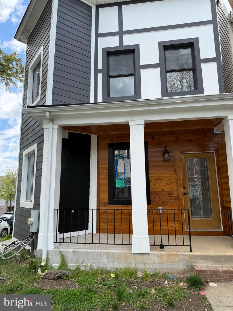 1600 MONTELLO AVE NE, WASHINGTON, District Of Columbia 20002, 5 Bedrooms Bedrooms, ,4 BathroomsBathrooms,Residential,For sale,1600 MONTELLO AVE NE,DCDC2196098 MLS # DCDC2196098