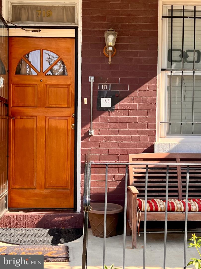 719 NEWTON PL NW, WASHINGTON, District Of Columbia 20010, 3 Bedrooms Bedrooms, ,1 BathroomBathrooms,Residential,For sale,719 NEWTON PL NW,DCDC2197206 MLS # DCDC2197206
