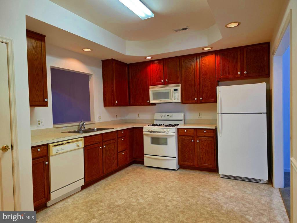11206 LYNCHBURG DR, FREDERICKSBURG, Virginia 22407, 2 Bedrooms Bedrooms, ,2 BathroomsBathrooms,Residential,11206 LYNCHBURG DR,VASP2034650 MLS # VASP2034650