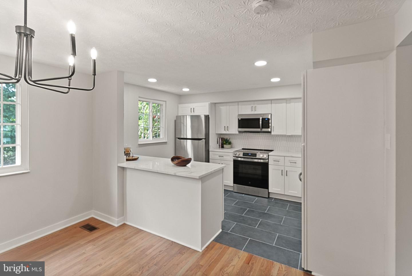 1690 SIERRA WOODS CT, RESTON, Virginia 20194, 3 Bedrooms Bedrooms, ,2 BathroomsBathrooms,Residential,For sale,1690 SIERRA WOODS CT,VAFX2237162 MLS # VAFX2237162