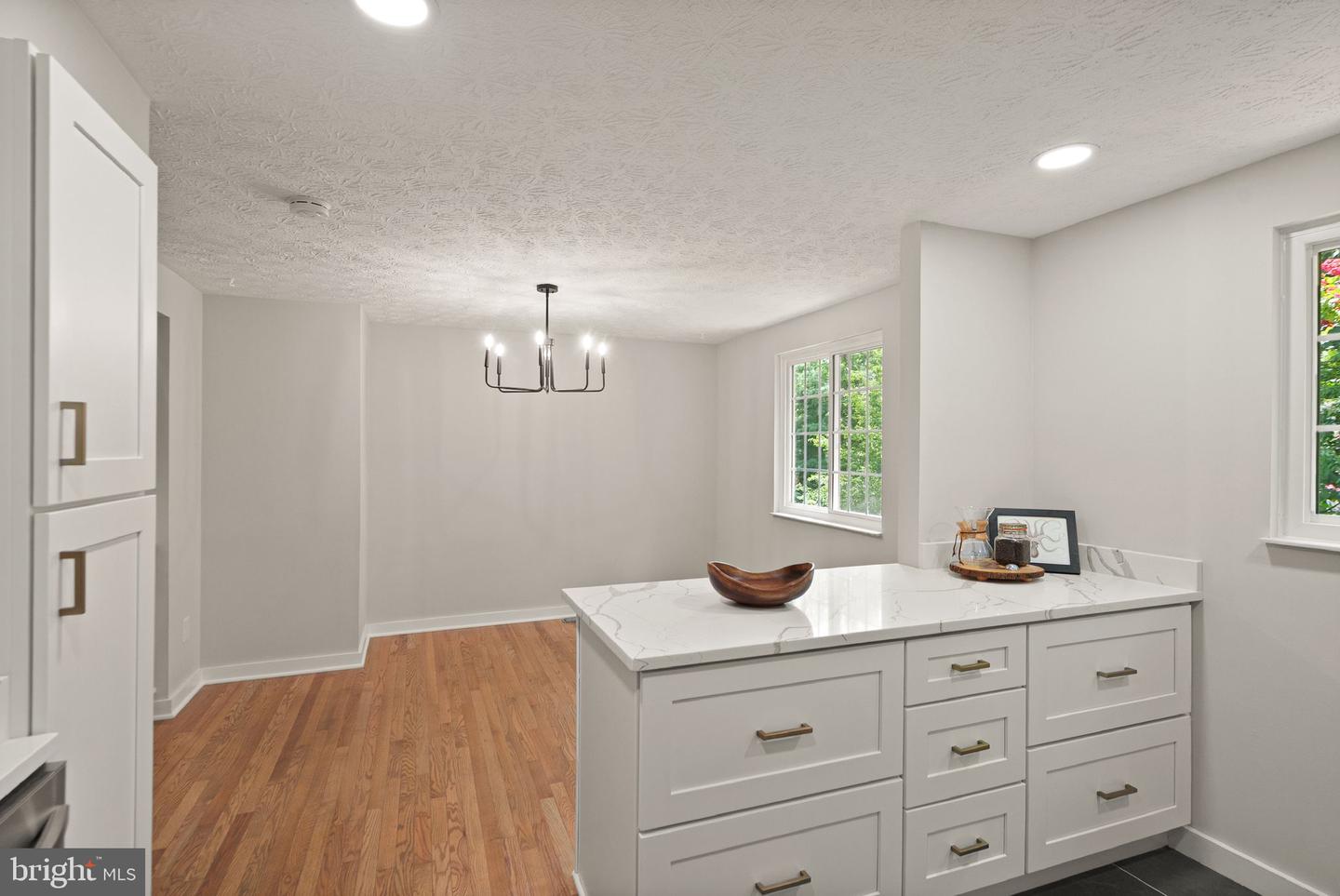 1690 SIERRA WOODS CT, RESTON, Virginia 20194, 3 Bedrooms Bedrooms, ,2 BathroomsBathrooms,Residential,For sale,1690 SIERRA WOODS CT,VAFX2237162 MLS # VAFX2237162