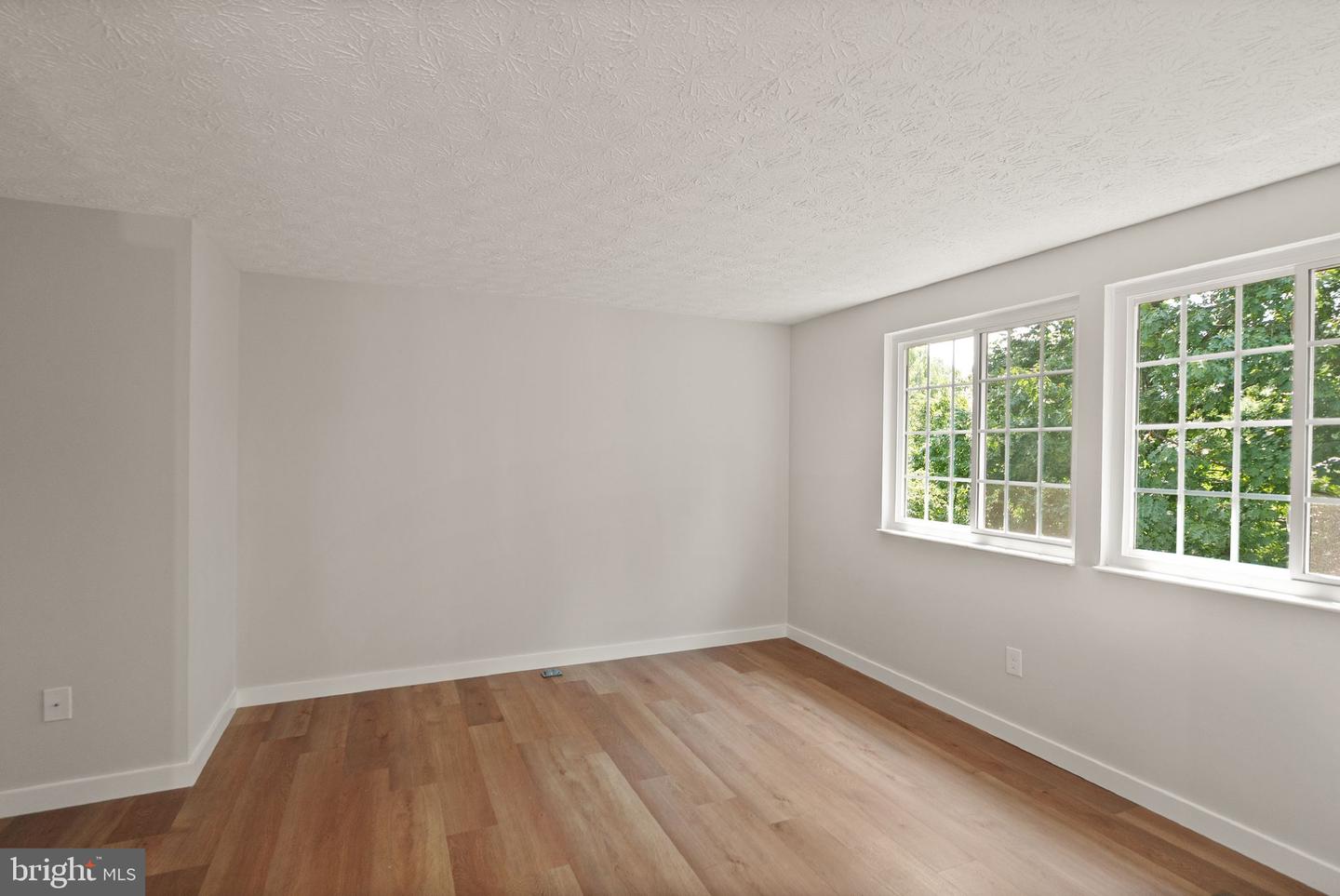 1690 SIERRA WOODS CT, RESTON, Virginia 20194, 3 Bedrooms Bedrooms, ,2 BathroomsBathrooms,Residential,For sale,1690 SIERRA WOODS CT,VAFX2237162 MLS # VAFX2237162
