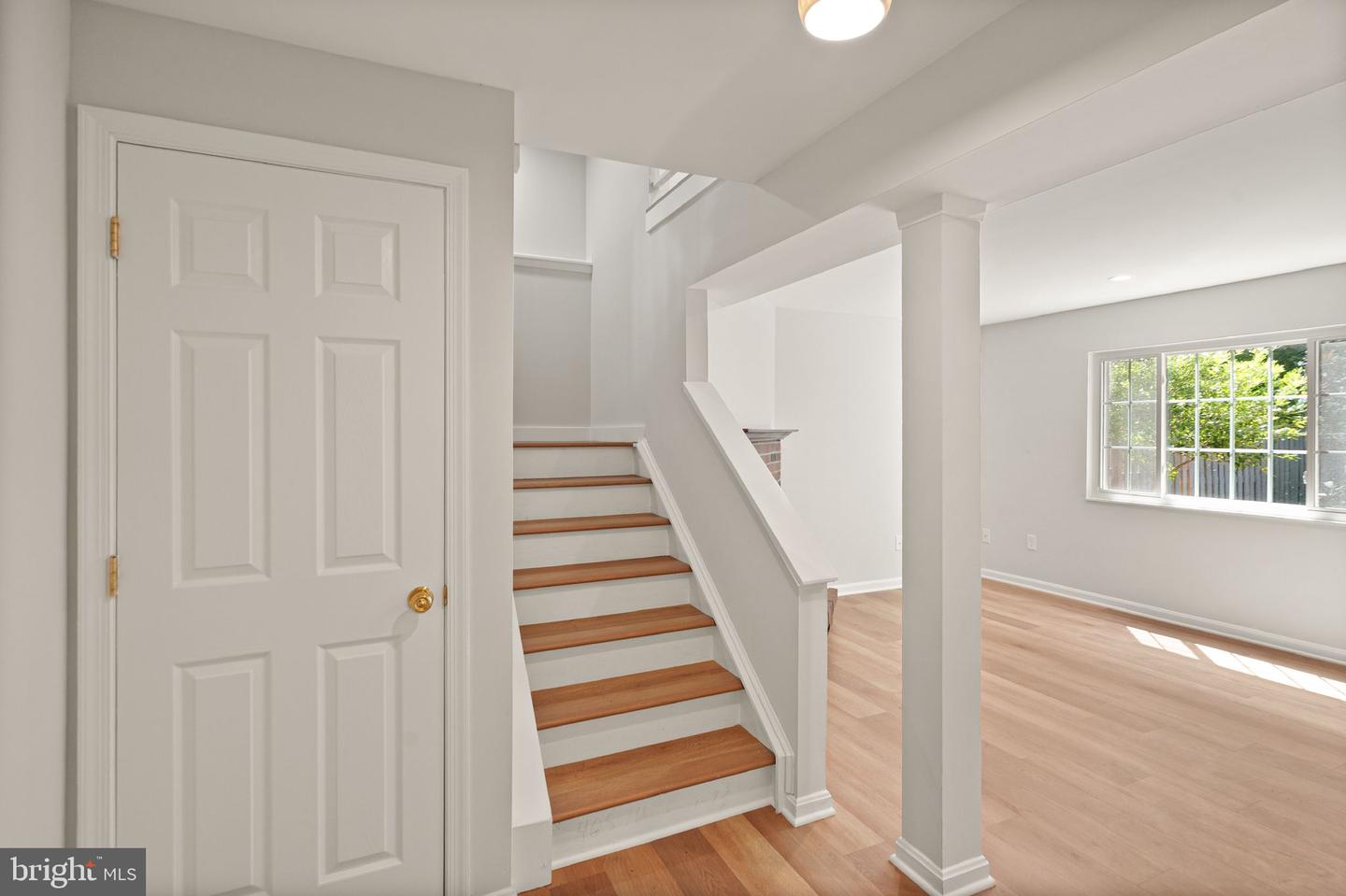 1690 SIERRA WOODS CT, RESTON, Virginia 20194, 3 Bedrooms Bedrooms, ,2 BathroomsBathrooms,Residential,For sale,1690 SIERRA WOODS CT,VAFX2237162 MLS # VAFX2237162