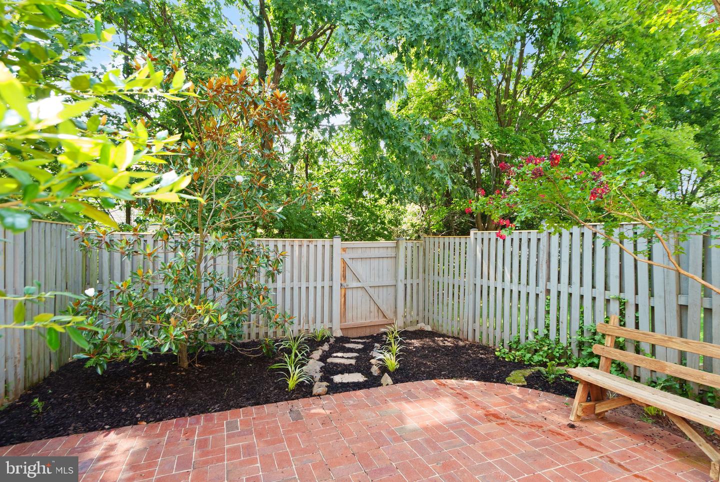 1690 SIERRA WOODS CT, RESTON, Virginia 20194, 3 Bedrooms Bedrooms, ,2 BathroomsBathrooms,Residential,For sale,1690 SIERRA WOODS CT,VAFX2237162 MLS # VAFX2237162