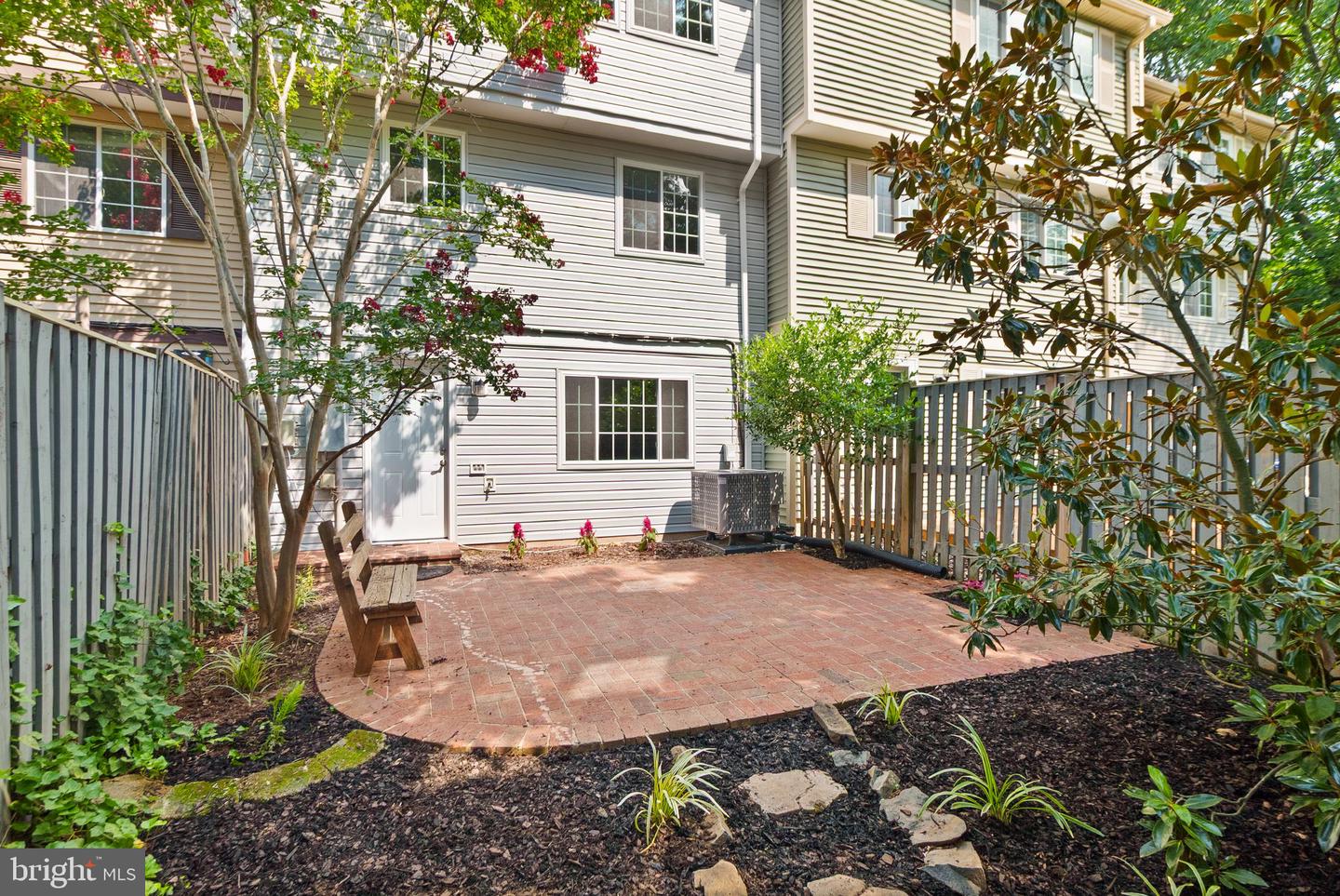 1690 SIERRA WOODS CT, RESTON, Virginia 20194, 3 Bedrooms Bedrooms, ,2 BathroomsBathrooms,Residential,For sale,1690 SIERRA WOODS CT,VAFX2237162 MLS # VAFX2237162