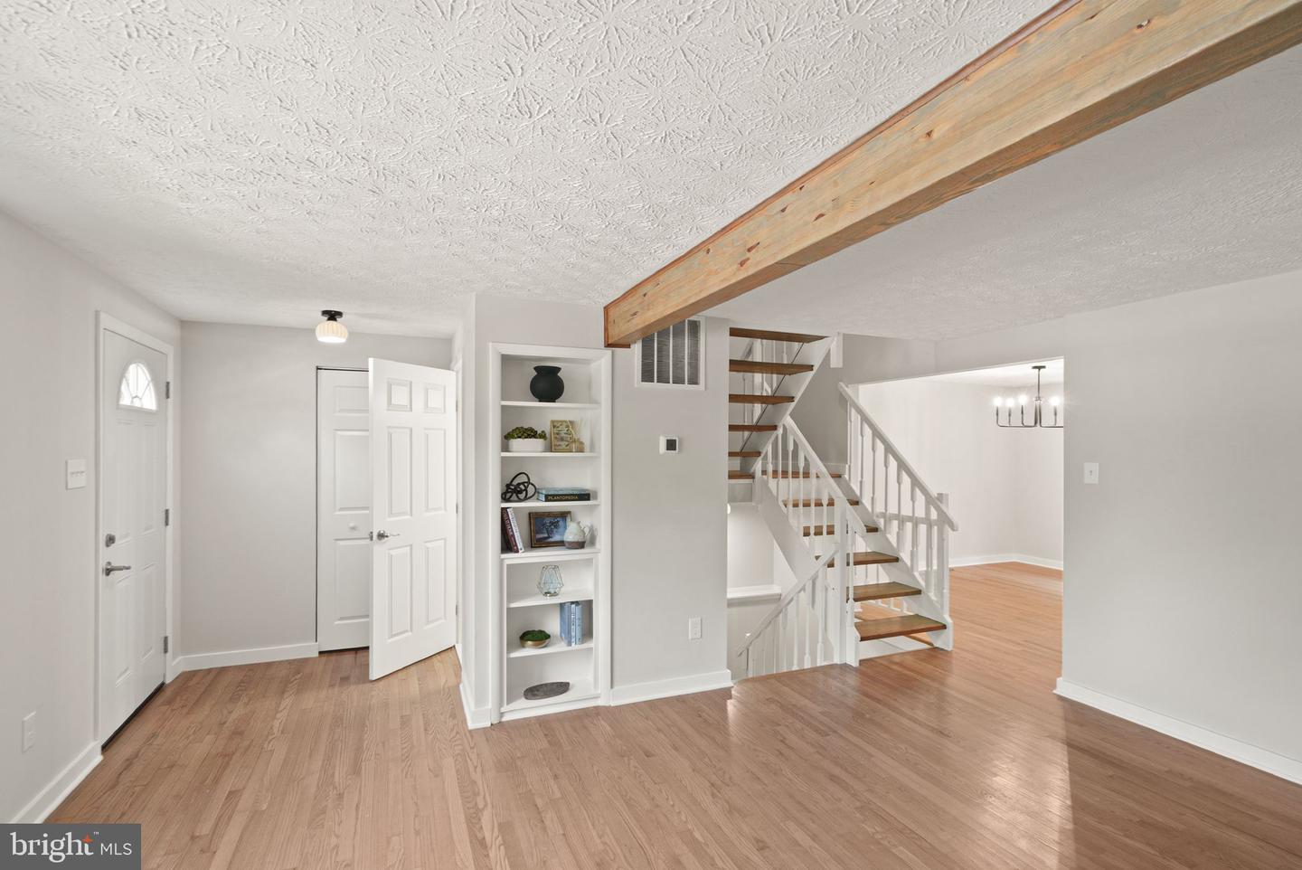 1690 SIERRA WOODS CT, RESTON, Virginia 20194, 3 Bedrooms Bedrooms, ,2 BathroomsBathrooms,Residential,For sale,1690 SIERRA WOODS CT,VAFX2237162 MLS # VAFX2237162