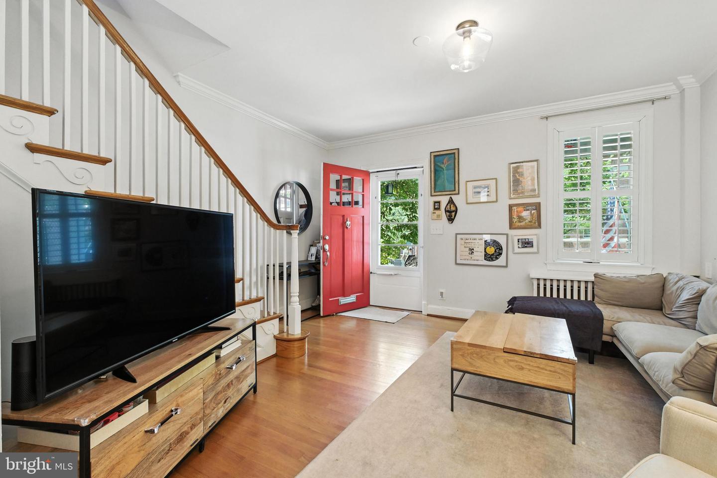 23 6TH ST NE, WASHINGTON, District Of Columbia 20002, 2 Bedrooms Bedrooms, ,1 BathroomBathrooms,Residential,For sale,23 6TH ST NE,DCDC2198178 MLS # DCDC2198178