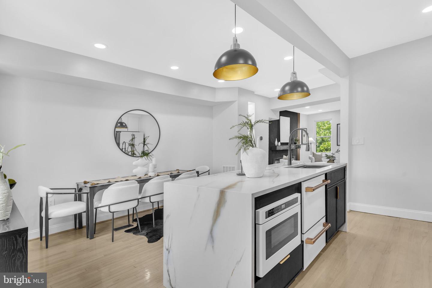 314 FARRAGUT ST NW, WASHINGTON, District Of Columbia 20011, 4 Bedrooms Bedrooms, ,3 BathroomsBathrooms,Residential,For sale,314 FARRAGUT ST NW,DCDC2199254 MLS # DCDC2199254