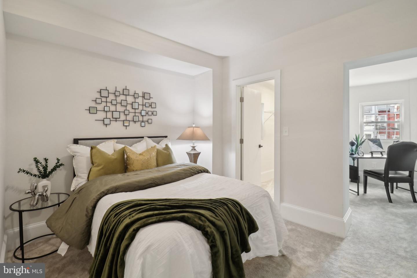 639 NW COLUMBIA RD NW, WASHINGTON, District Of Columbia 20001, 3 Bedrooms Bedrooms, 15 Rooms Rooms,2 BathroomsBathrooms,Residential,For sale,639 NW COLUMBIA RD NW,DCDC2199820 MLS # DCDC2199820