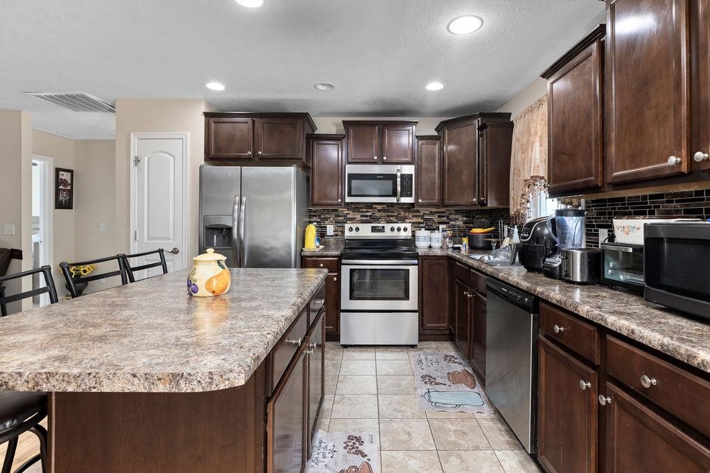 276 DYLAN CIR, BRIDGEWATER, Virginia 22812, 3 Bedrooms Bedrooms, ,2 BathroomsBathrooms,Residential,276 DYLAN CIR,661477 MLS # 661477
