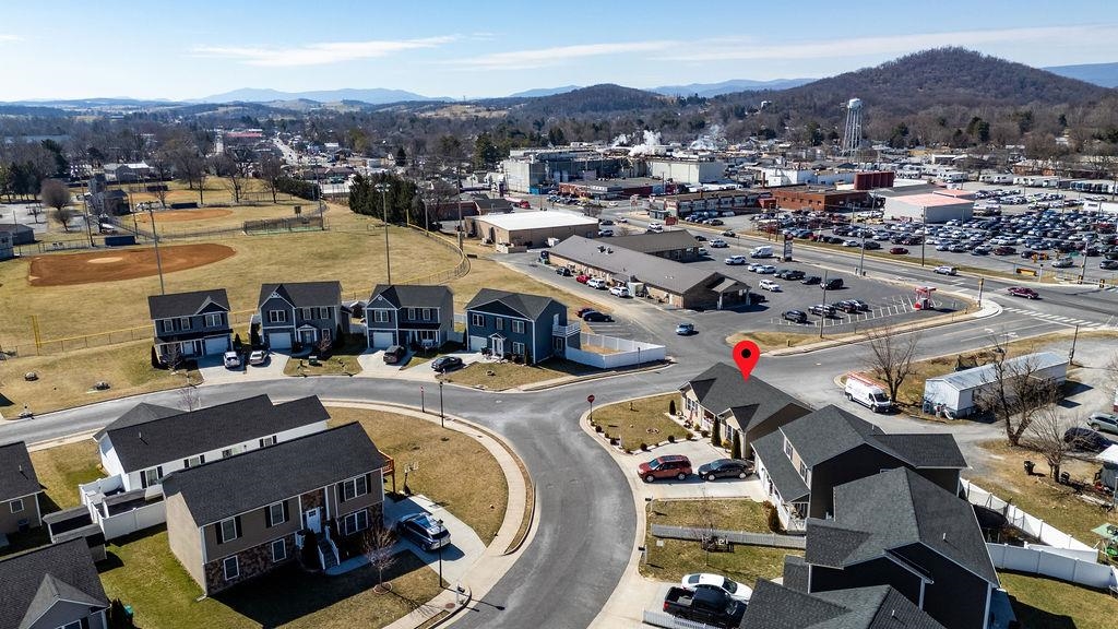 276 DYLAN CIR, BRIDGEWATER, Virginia 22812, 3 Bedrooms Bedrooms, ,2 BathroomsBathrooms,Residential,276 DYLAN CIR,661477 MLS # 661477