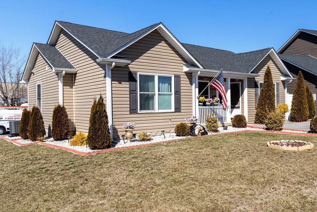 276 DYLAN CIR, BRIDGEWATER, Virginia 22812, 3 Bedrooms Bedrooms, ,2 BathroomsBathrooms,Residential,276 DYLAN CIR,661477 MLS # 661477