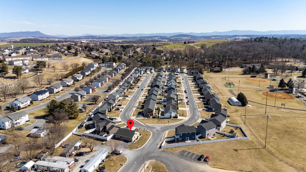276 DYLAN CIR, BRIDGEWATER, Virginia 22812, 3 Bedrooms Bedrooms, ,2 BathroomsBathrooms,Residential,276 DYLAN CIR,661477 MLS # 661477