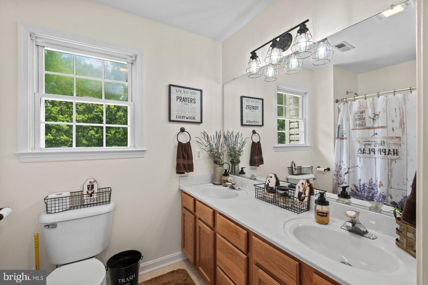 5394 GATEWOOD RD, WOODFORD, Virginia 22580, 5 Bedrooms Bedrooms, ,3 BathroomsBathrooms,Residential,For sale,5394 GATEWOOD RD,VACV2008176 MLS # VACV2008176