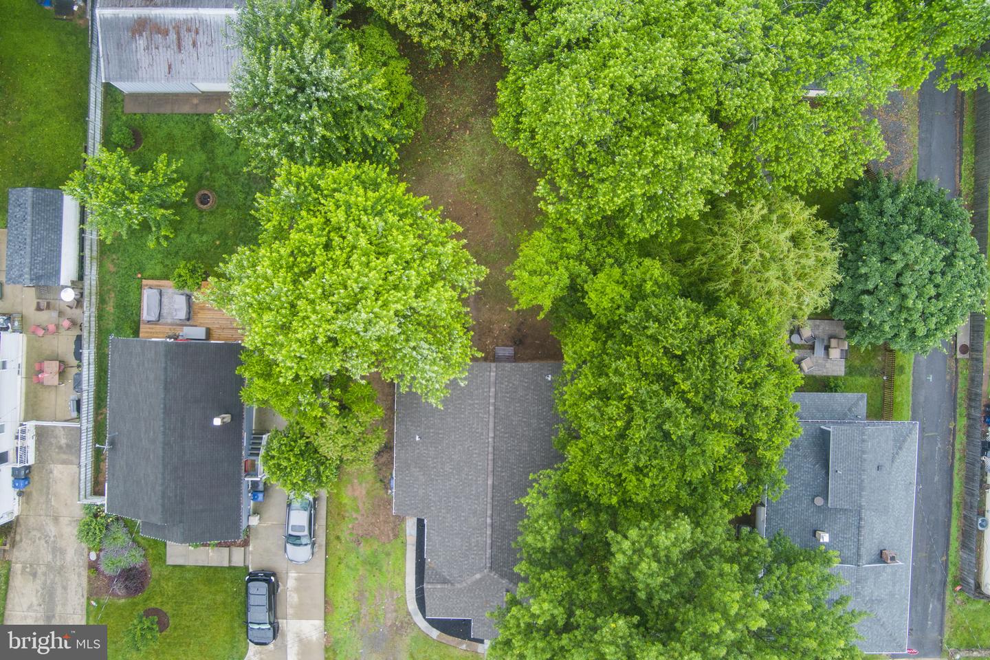 23 WILSON AVE NW, LEESBURG, Virginia 20176, 5 Bedrooms Bedrooms, ,2 BathroomsBathrooms,Residential,For sale,23 WILSON AVE NW,VALO2097354 MLS # VALO2097354