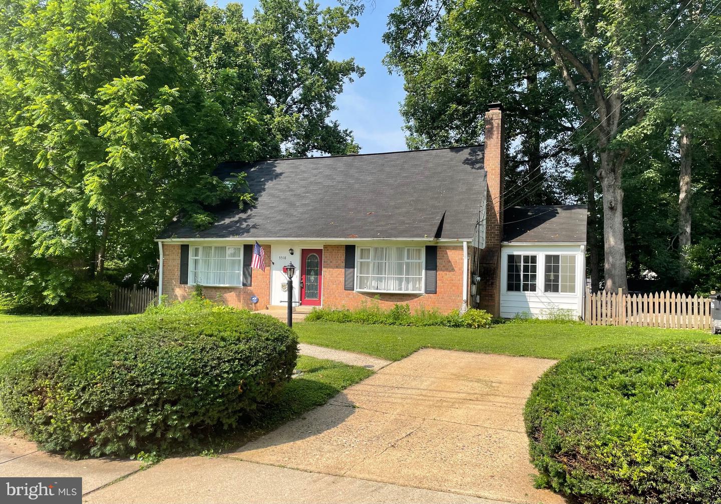 5518 KEMPTON DR, SPRINGFIELD, Virginia 22151, 5 Bedrooms Bedrooms, ,3 BathroomsBathrooms,Residential,For sale,5518 KEMPTON DR,VAFX2242442 MLS # VAFX2242442