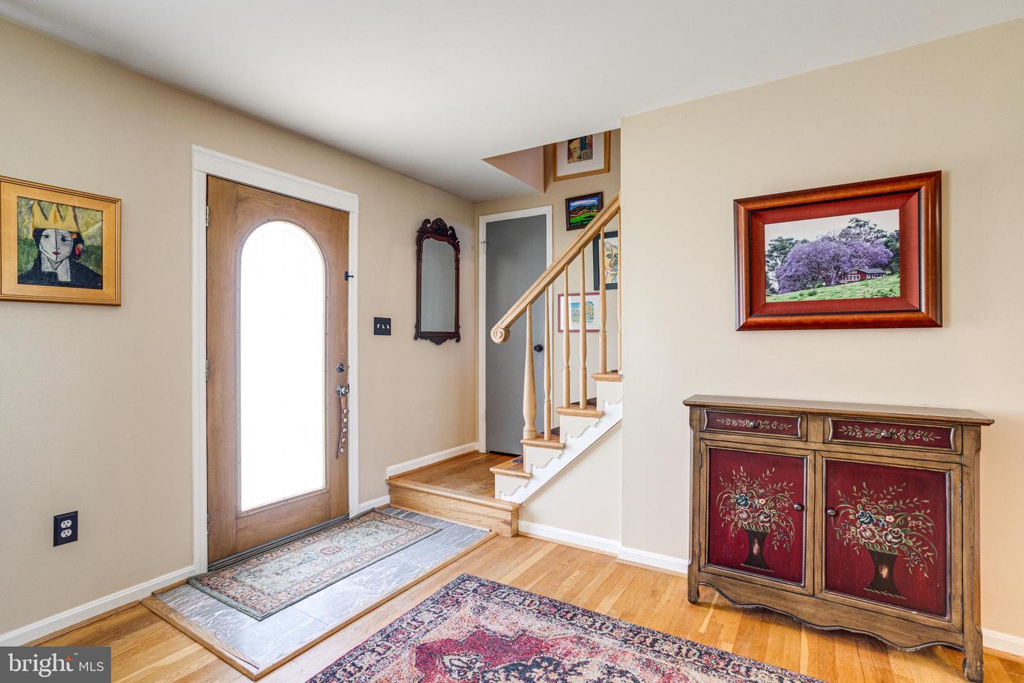 5518 KEMPTON DR, SPRINGFIELD, Virginia 22151, 5 Bedrooms Bedrooms, ,3 BathroomsBathrooms,Residential,For sale,5518 KEMPTON DR,VAFX2242442 MLS # VAFX2242442
