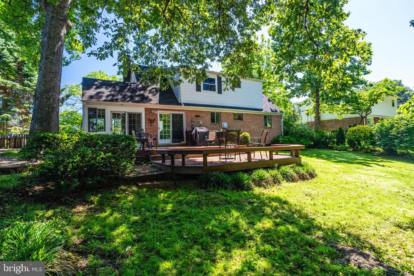5518 KEMPTON DR, SPRINGFIELD, Virginia 22151, 5 Bedrooms Bedrooms, ,3 BathroomsBathrooms,Residential,For sale,5518 KEMPTON DR,VAFX2242442 MLS # VAFX2242442