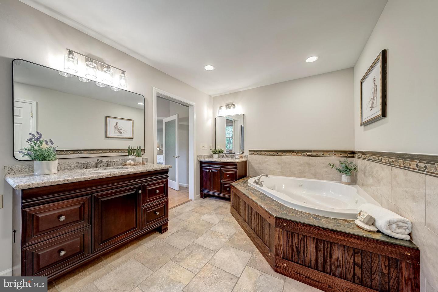 1201 CRAYTON RD, HERNDON, Virginia 20170, 4 Bedrooms Bedrooms, ,3 BathroomsBathrooms,Residential,For sale,1201 CRAYTON RD,VAFX2243874 MLS # VAFX2243874