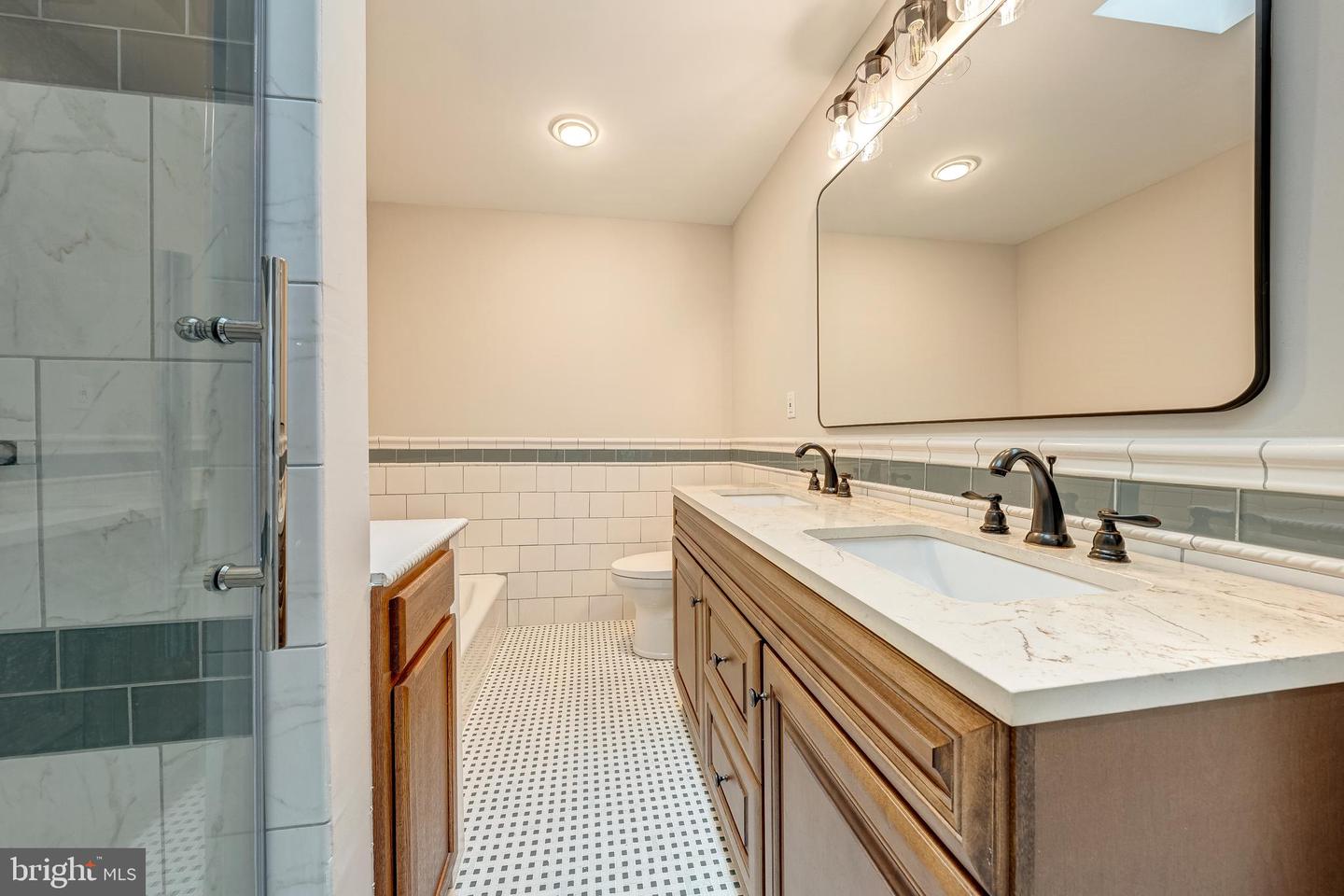 1201 CRAYTON RD, HERNDON, Virginia 20170, 4 Bedrooms Bedrooms, ,3 BathroomsBathrooms,Residential,For sale,1201 CRAYTON RD,VAFX2243874 MLS # VAFX2243874